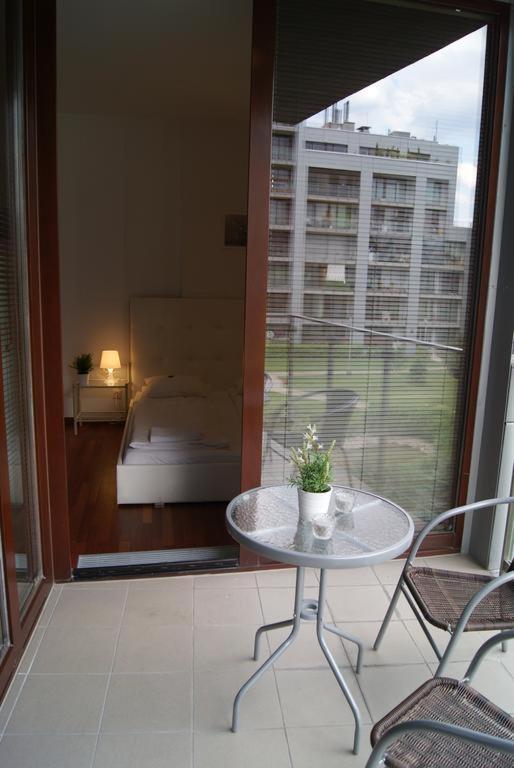 Triton Apartments วอร์ซอ ภายนอก รูปภาพ